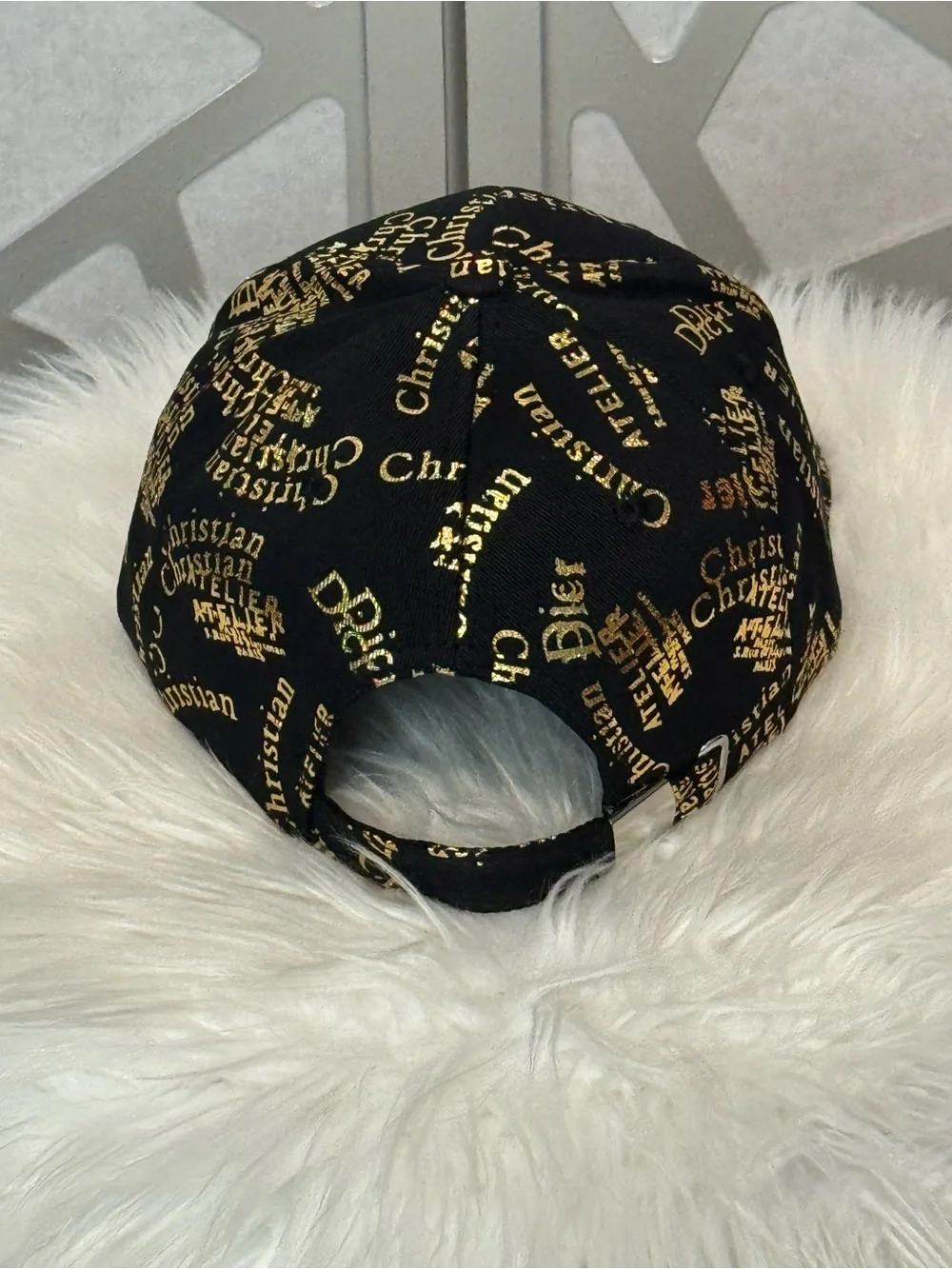 New Arrivals! Chic Fashion Logo Black & Gold Metallic Script Baseball Cap.